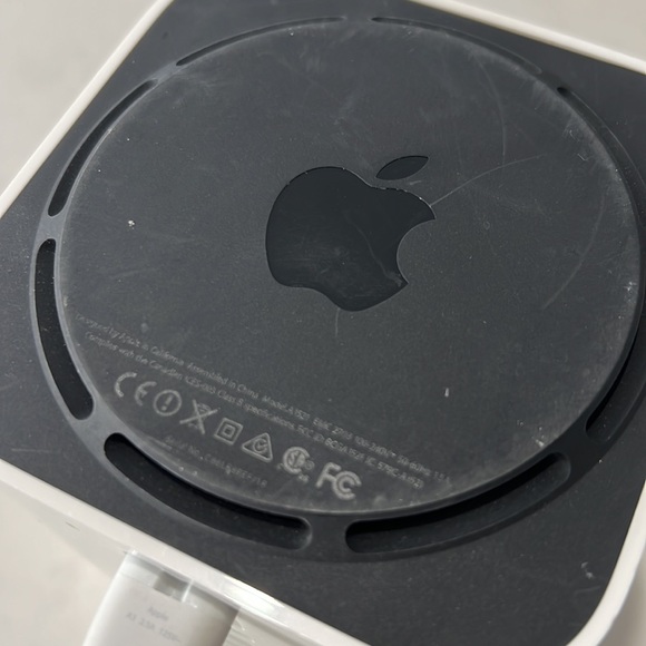 Apple AirPort Extreme Router - Picture 7 of 7